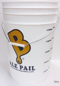 6.5 Gallon Bottling Bucket with 1" Hole