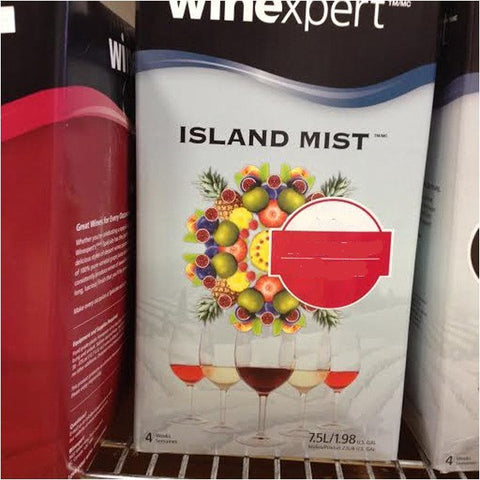 Black Cherry Pinot Noir Wine Kit (Winexpert Island Mist)