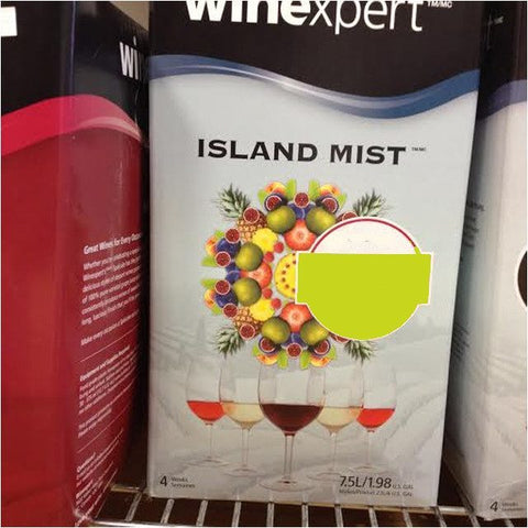 Strawberry White Merlot Wine Kit (Winexpert Island Mist)