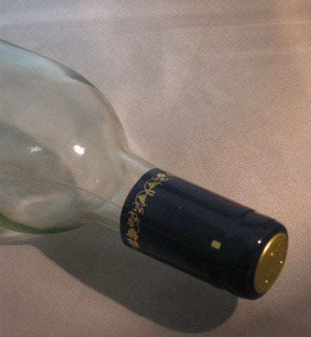 Labels, Shrink Caps, Assorted Bottling - PVC Shrink Caps, Blue With Gold Grapes, Bag Of 30